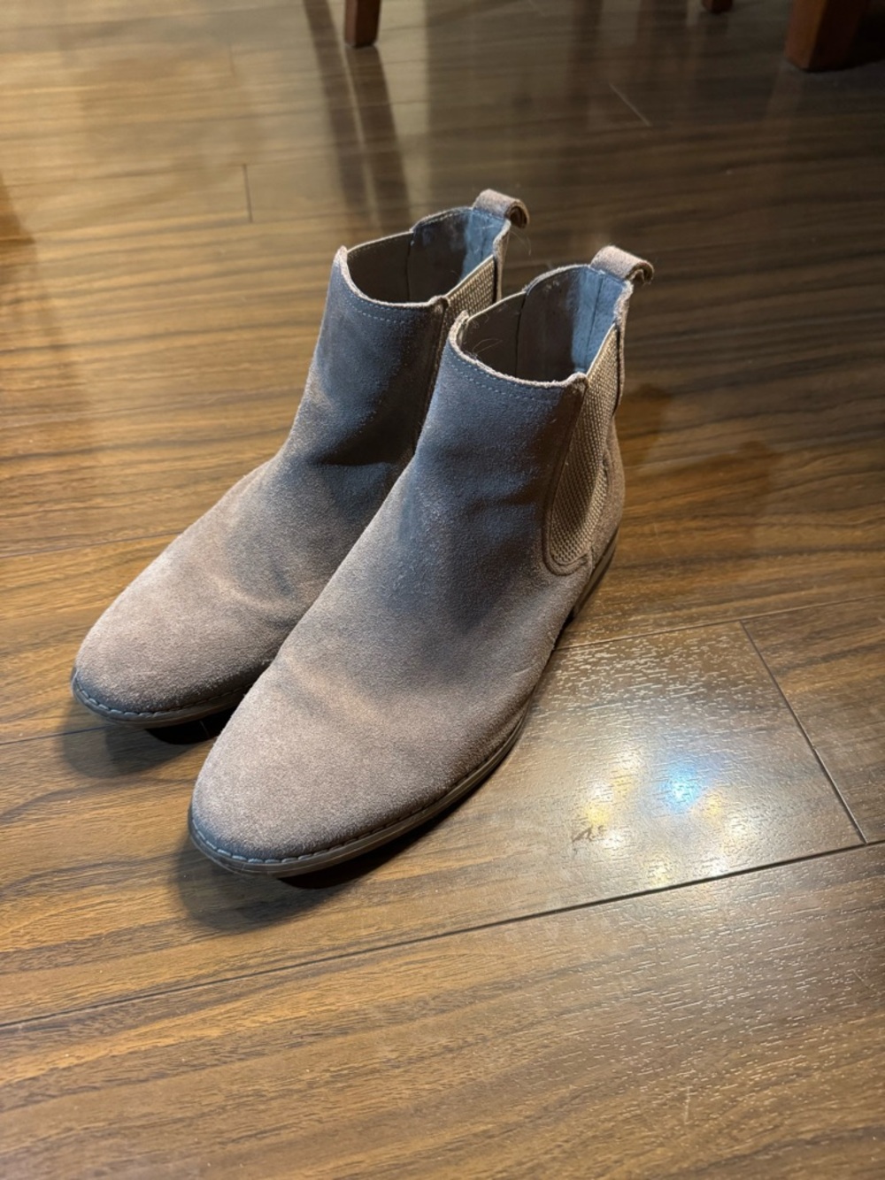 Mens Suede Chelsea Boots - Classic Slip-On Style